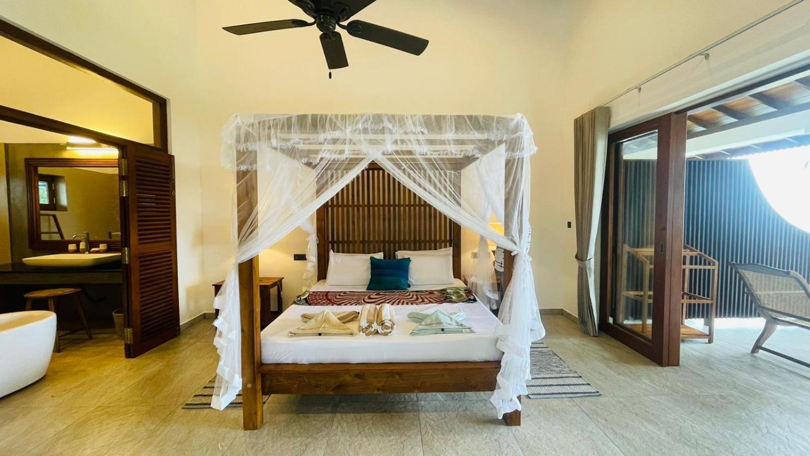 Sea Star Boutique Hotel 希克杜沃 外观 照片